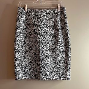 GUC. Banana Republic Skirt, Size 6